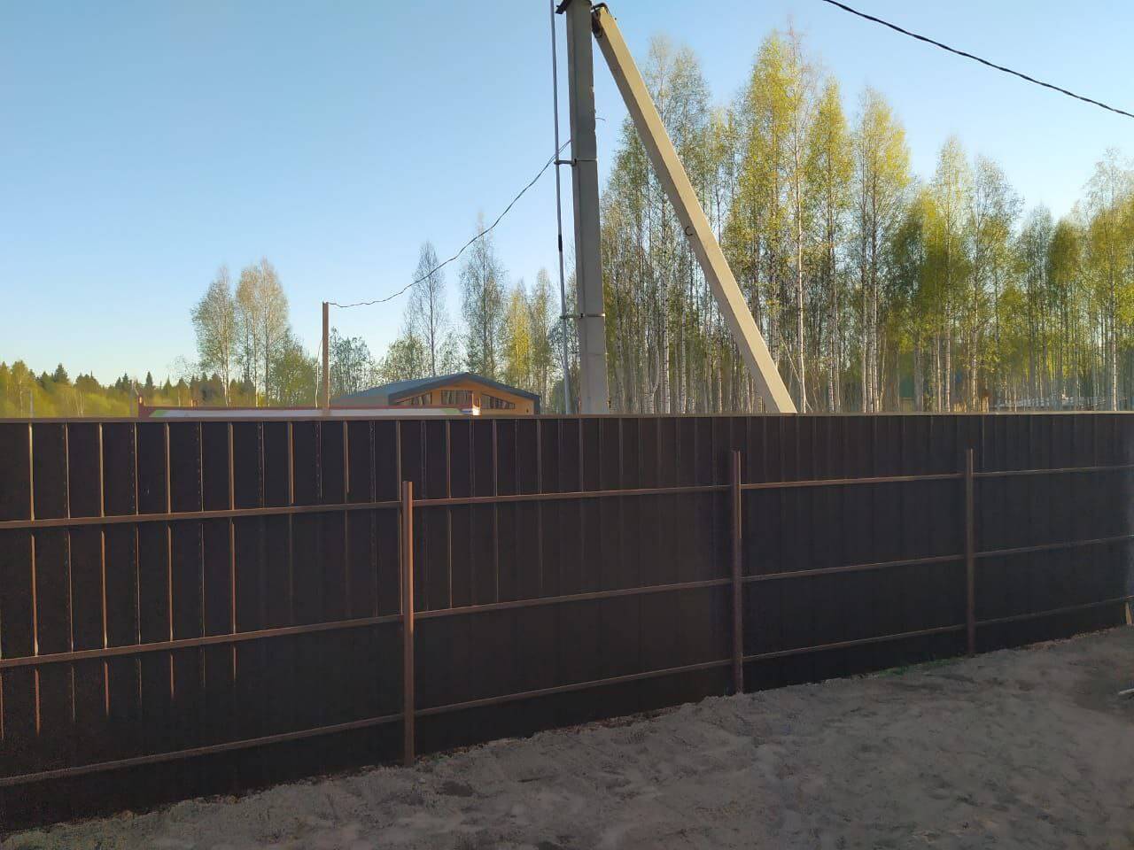 Забор из металлосайдинга ЕВРО-БРУС 25м Темный Каштан 3D Принтек фото 5 в Луганске
